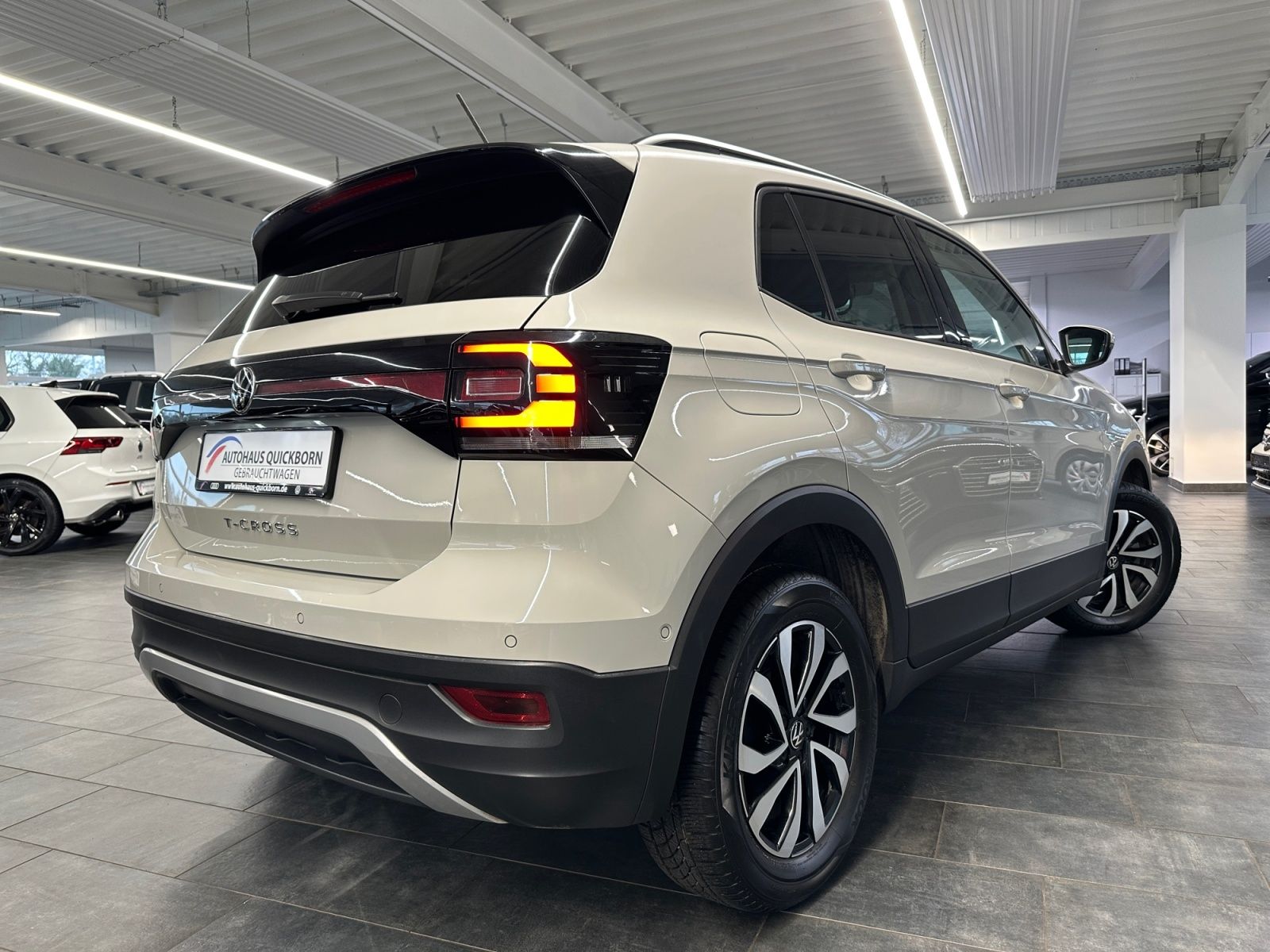 Volkswagen T-Cross - Bild 11