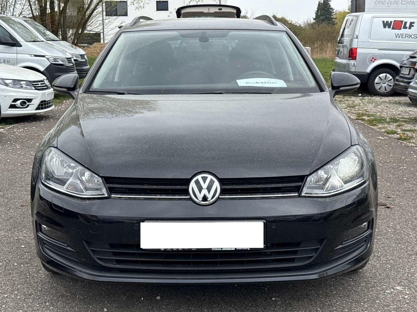 Volkswagen Golf VII Variant Comfortline **SHZ/NAVI**