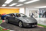 Ferrari FF *VERSATILE V12 4-SEATER SHOOTING BRAKE* - Ferrari FF aus 2012