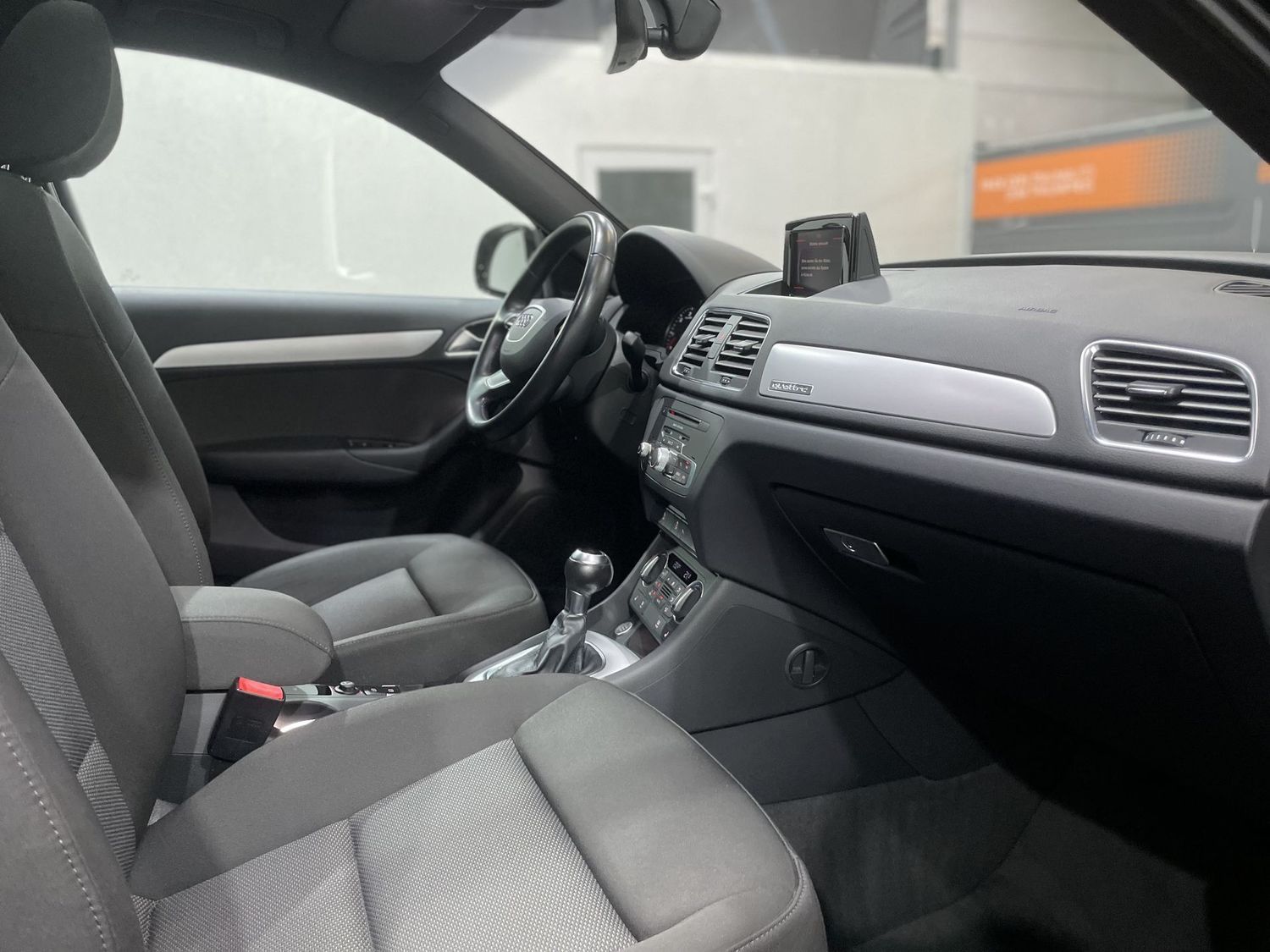Fahrzeugabbildung Audi Q3 2.0 TDI quattro #LED#Pano#AHK#Tempomat