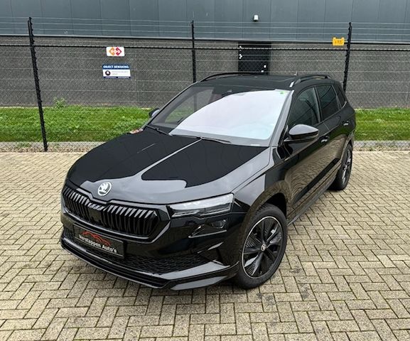 Skoda Karoq Sportline 4x4 *PANORAMA-AHK-LED-KAMERA*