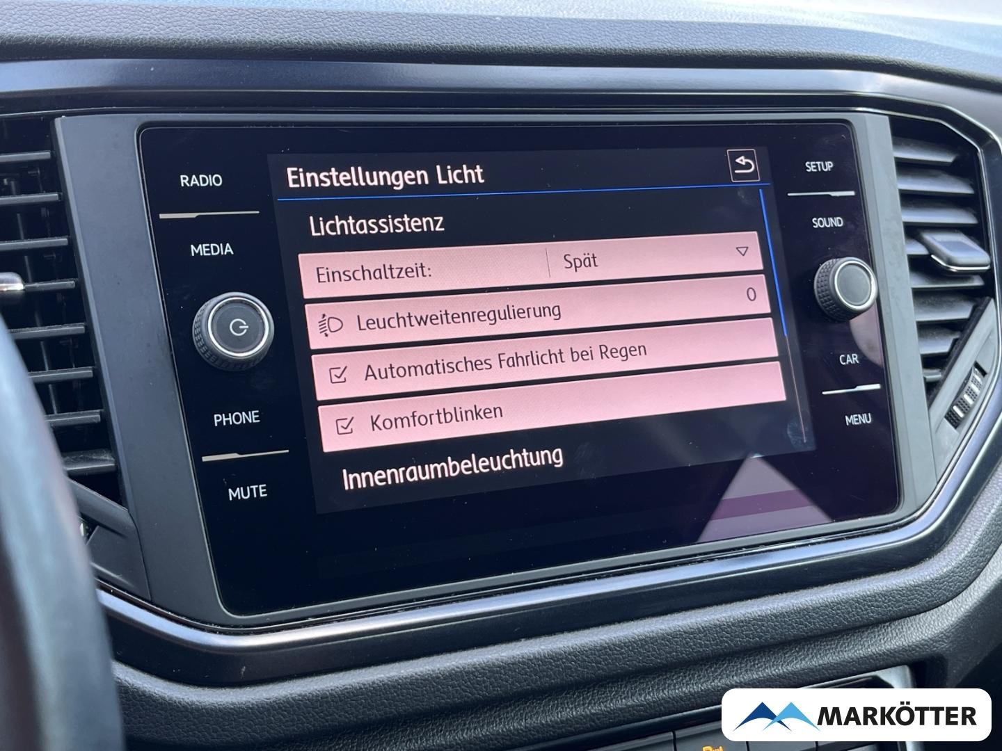 Volkswagen T-Roc 1.0 TSI ACC/AHK/NAVI/ALLWETTERREIFEN NEU
