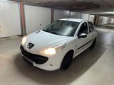 Peugeot 206+ Tüv&Au Neu*Klimaanlage*anhöng... - Peugeot 206 Gebrauchtwagen in Stuttgart