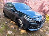 Hyundai i30 Passion+ 1.4 TGDI Automatik Airbags Ok - Hyundai: Unfallwagen