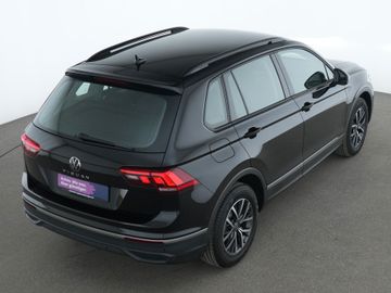 Volkswagen Tiguan - 11