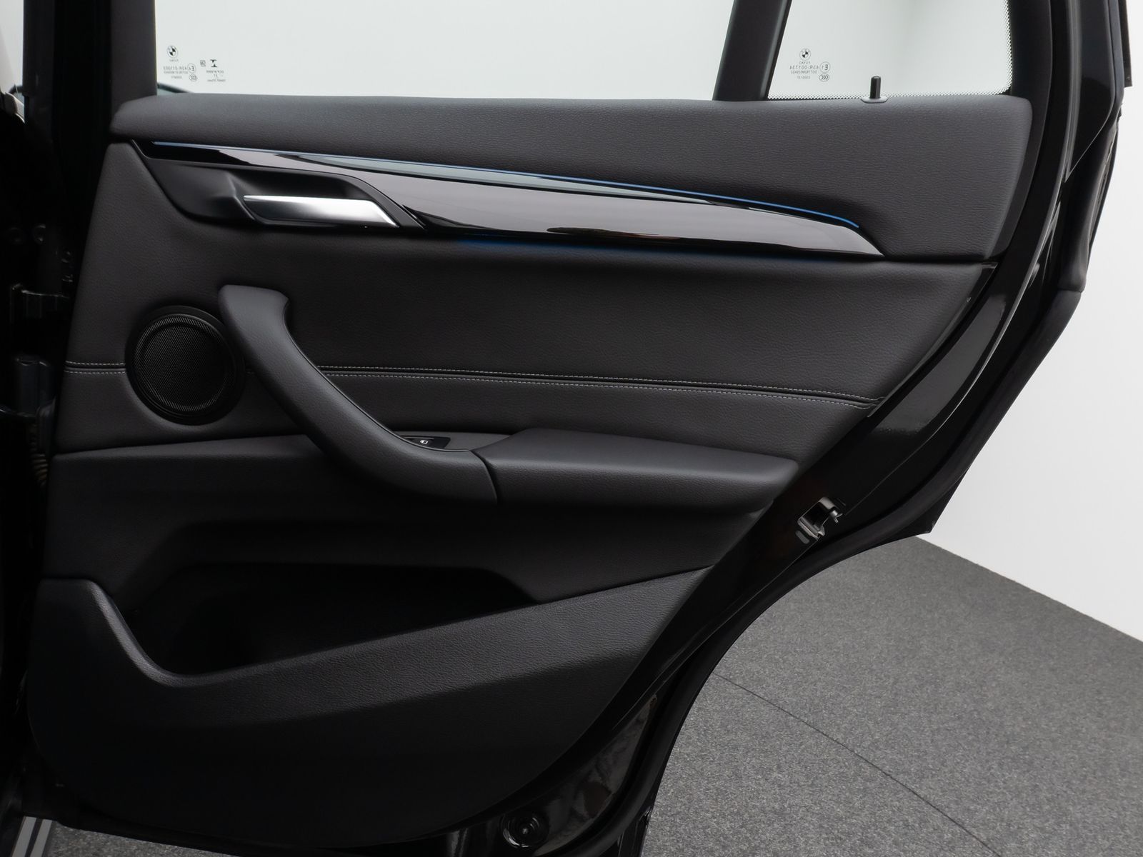 Fahrzeugabbildung BMW X1 xD25e Sport Line Kamera DAB Navi LED Komfort