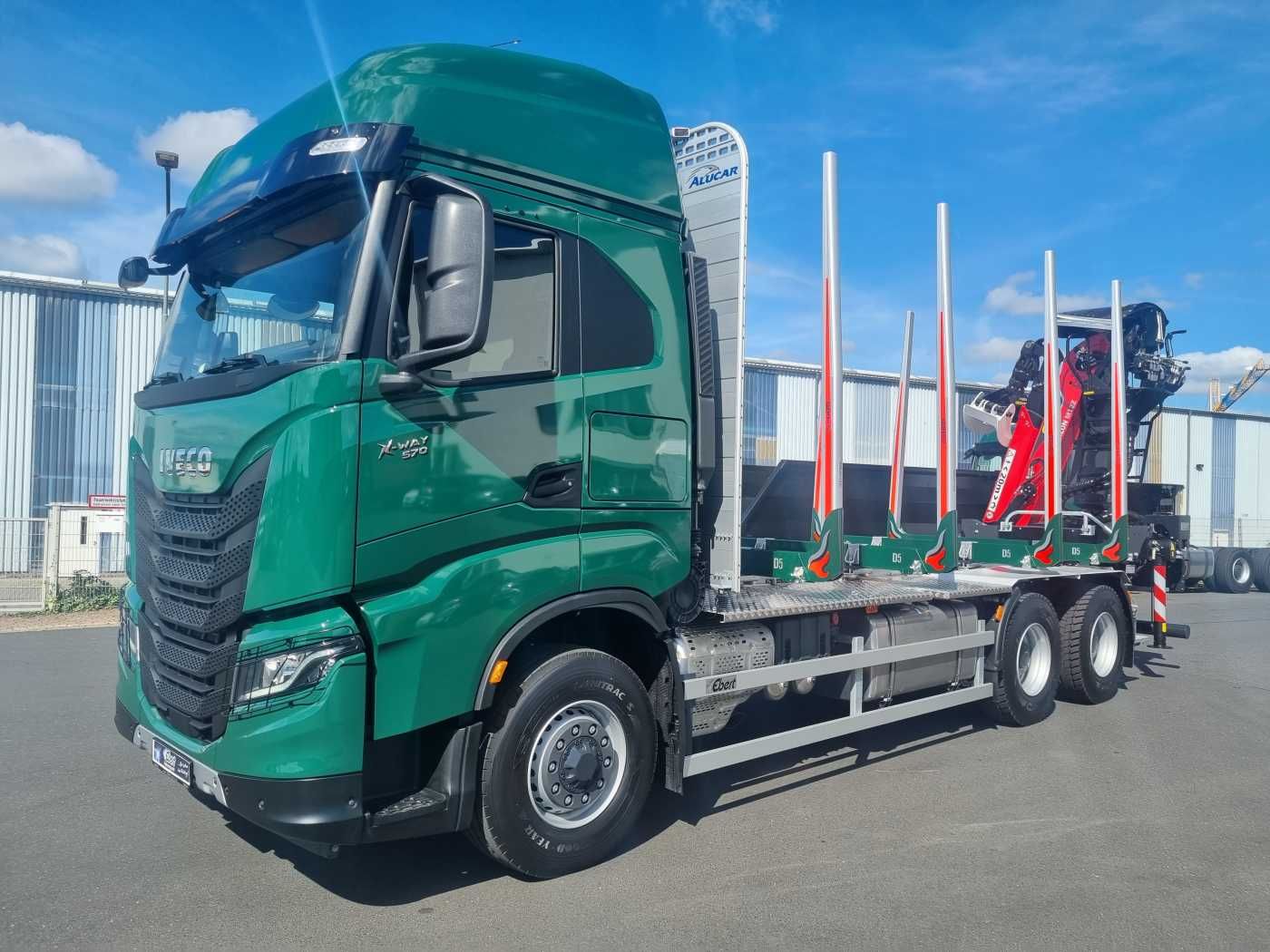 Fahrzeugabbildung Iveco X-Way AS300X57 Z/P HR ON+ 6x4 (6x6 Hi Traction)