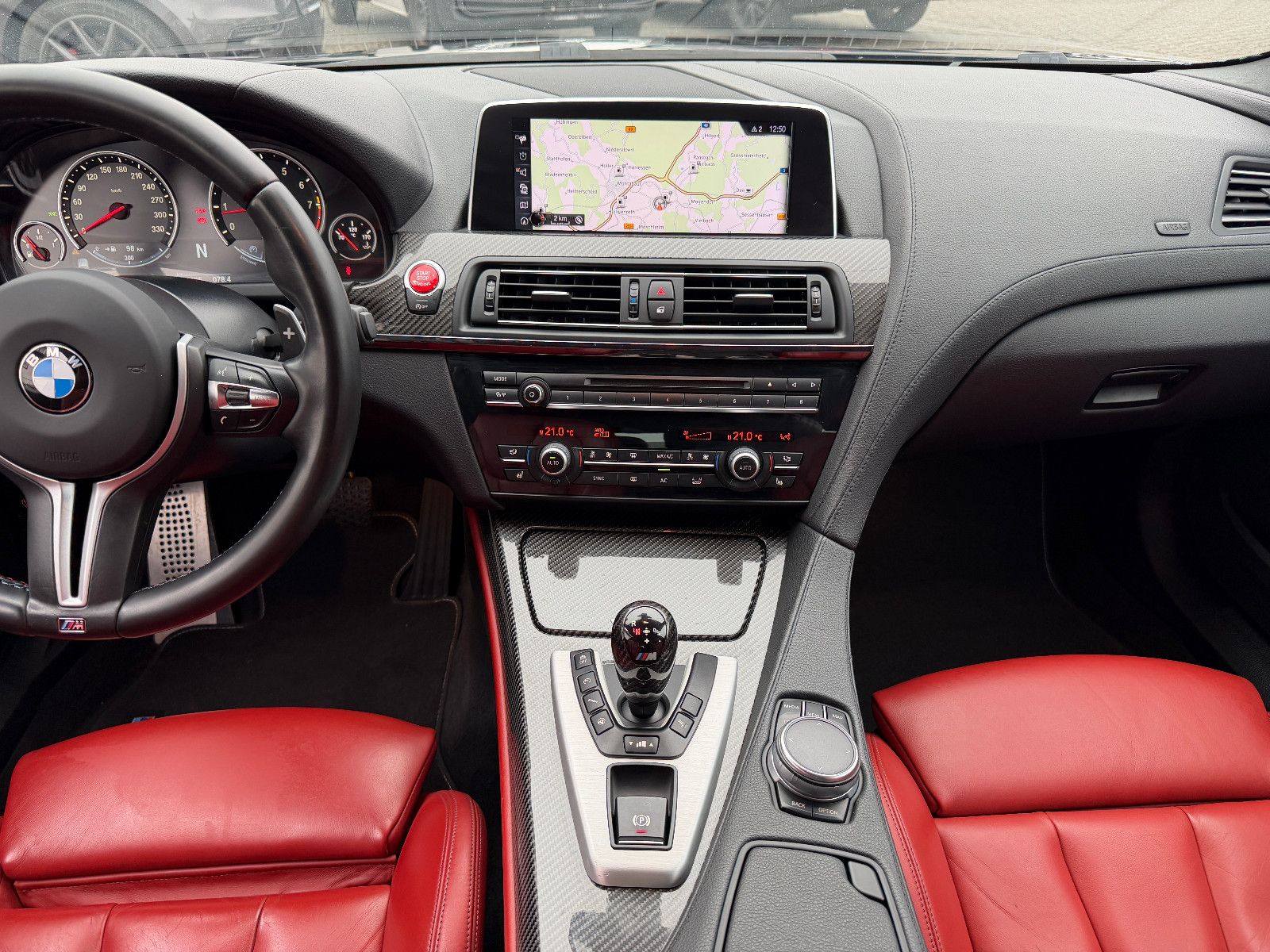 Fahrzeugabbildung BMW M6 Gran Coupe/CARBON/EXCLUSIVE/BLACK&RED/