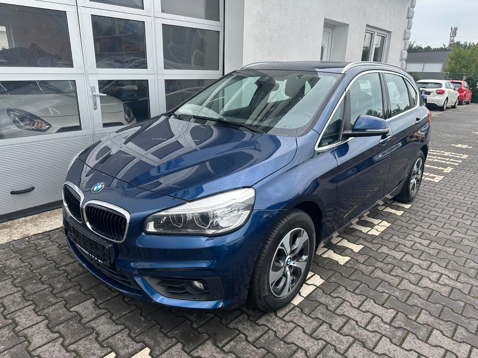BMW 218 Baureihe 2 Active Tourer 218 i Advantage