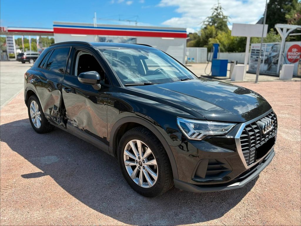 Image of Audi Q3