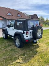 Jeep Wrangler Sahara 2.8 CRD  Sport - gebrauchte Jeep Wrangler aus dem Jahr 2013