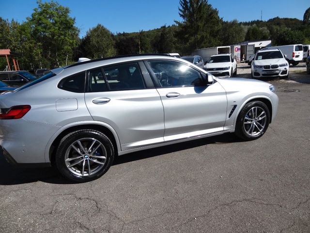 Fahrzeugabbildung BMW X4 xDrive 30i M Sport/Pano/KAM/HUD/AHK/2.Hd/