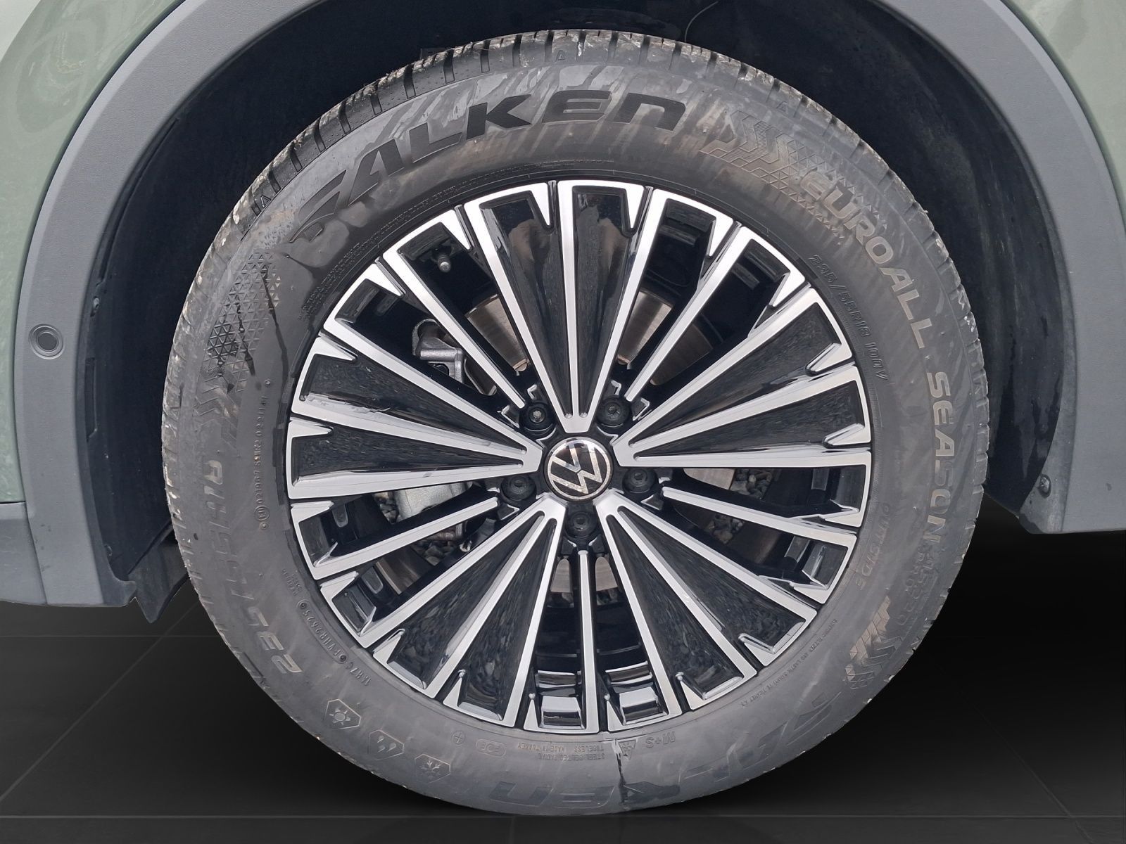 Volkswagen Tiguan - Bild 7