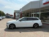 Volvo V90 Kombi R Design *KAMERA*SERVICE NEU*PANO*H/UP - Volvo V90 aus 2021