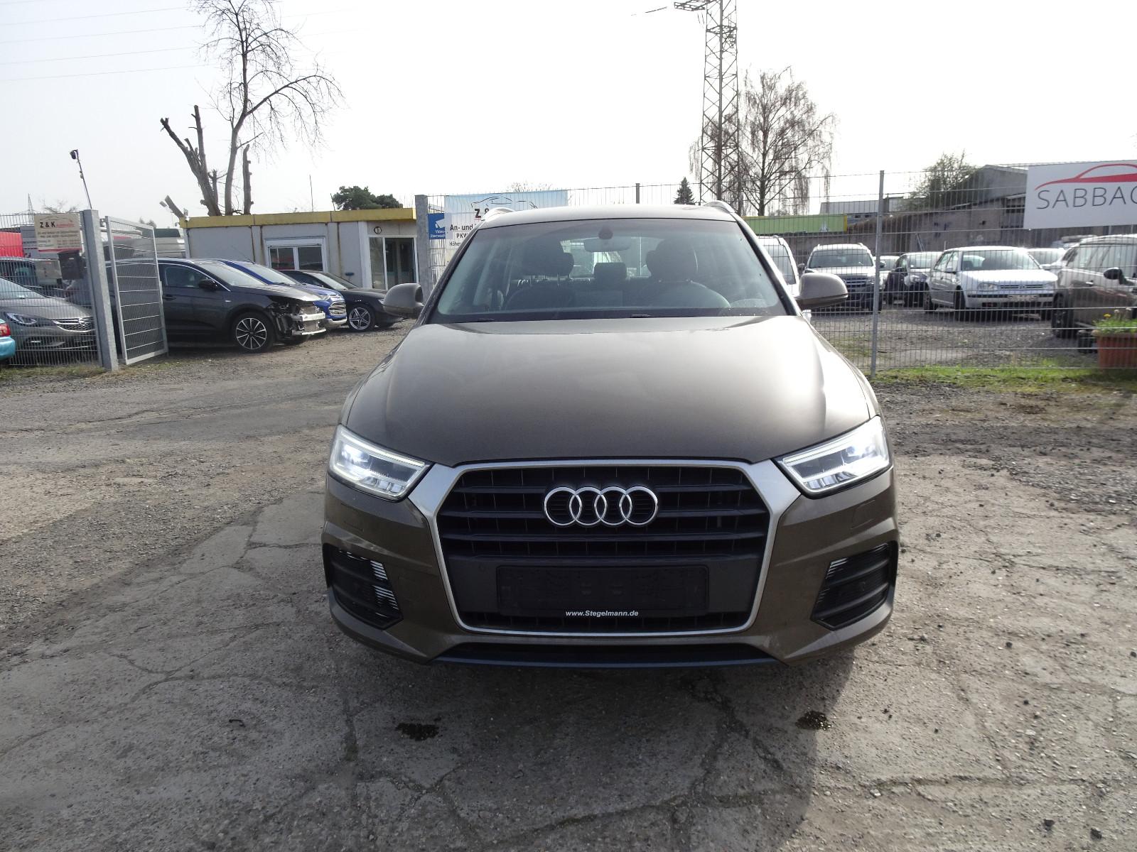 Audi Q3 design2.0  TDI Navi 1 Hand Xenon kamera GO
