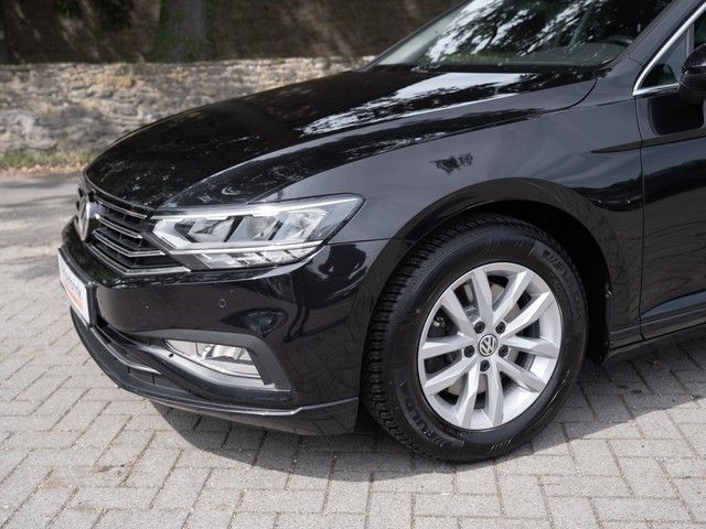 Passat Variant Business TSI DSG GJR AHK