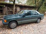Mercedes-Benz 190 W201, Benzin, Grünmetallic, AHK, 139.000 Km - gebrauchte Mercedes-Benz 190 aus dem Jahr 1989