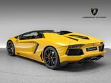 Lamborghini Aventador Roadster LP700-4 - Lamborghini Gebrauchtwagen in Stuttgart