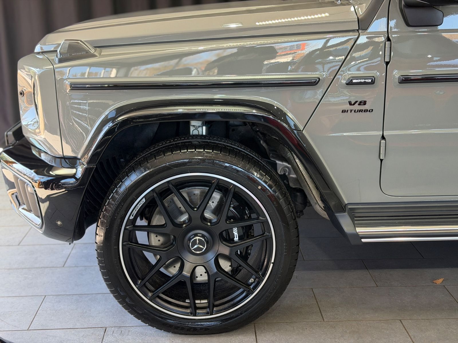 Fahrzeugabbildung Mercedes-Benz G 63 AMG|MY26|A22|PERFORMANCE|TV|VOLL|CARBON|