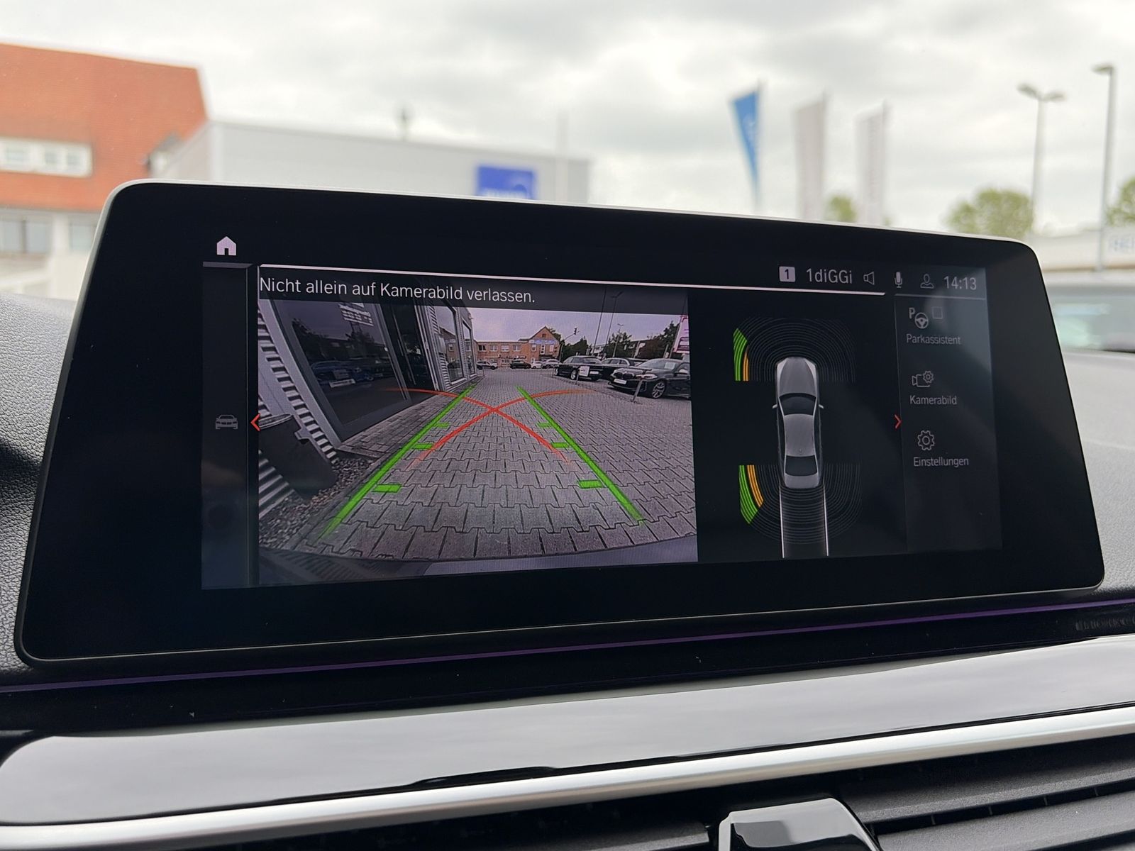BMW 540i SportLine HeadUp DriAsPl Harman Adapt-Fahr  foto 18