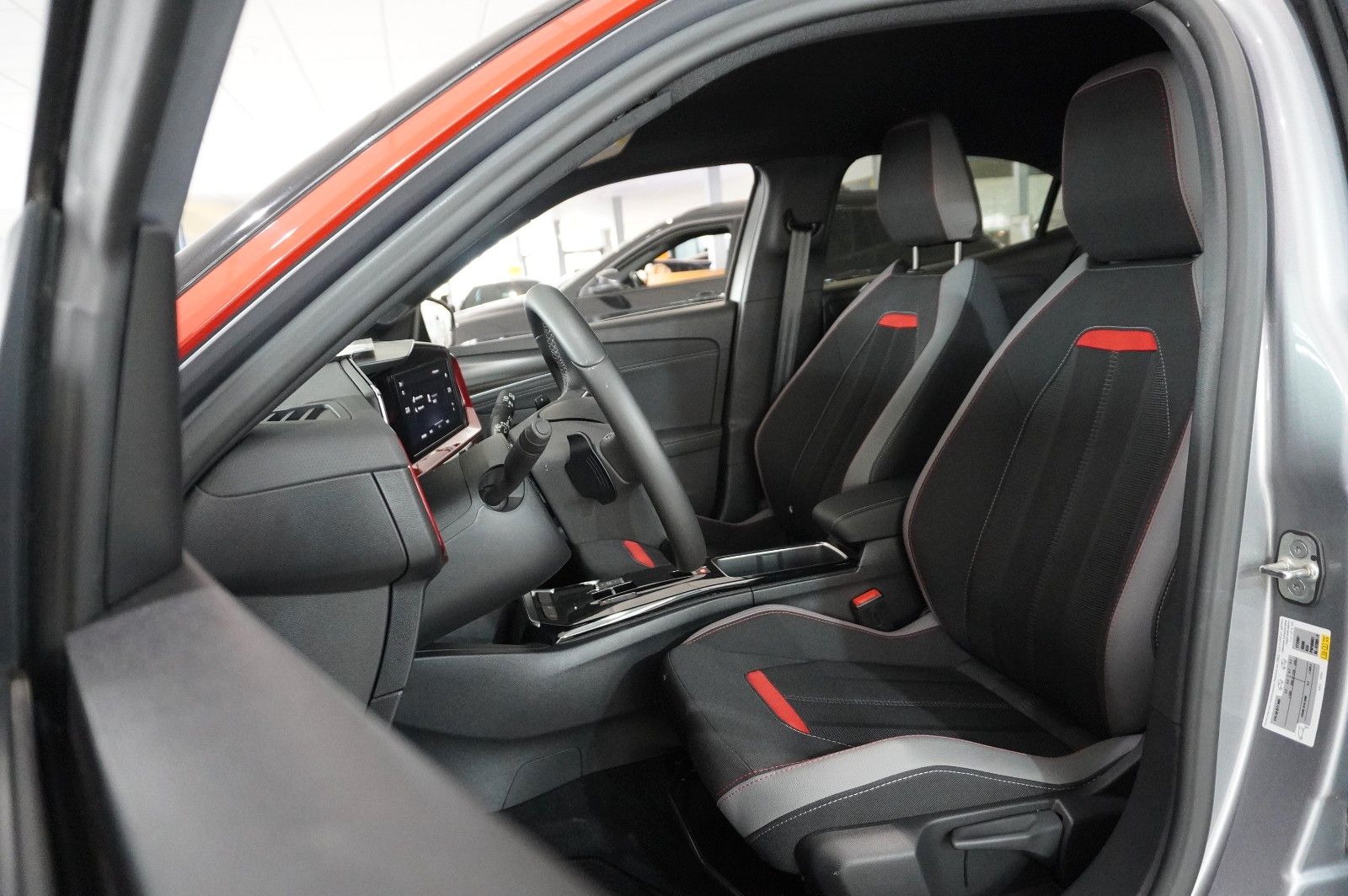 Fahrzeugabbildung Opel Mokka 1.2T GS SPORT NAVI/LED/KAMERA/SPORT/DAB+