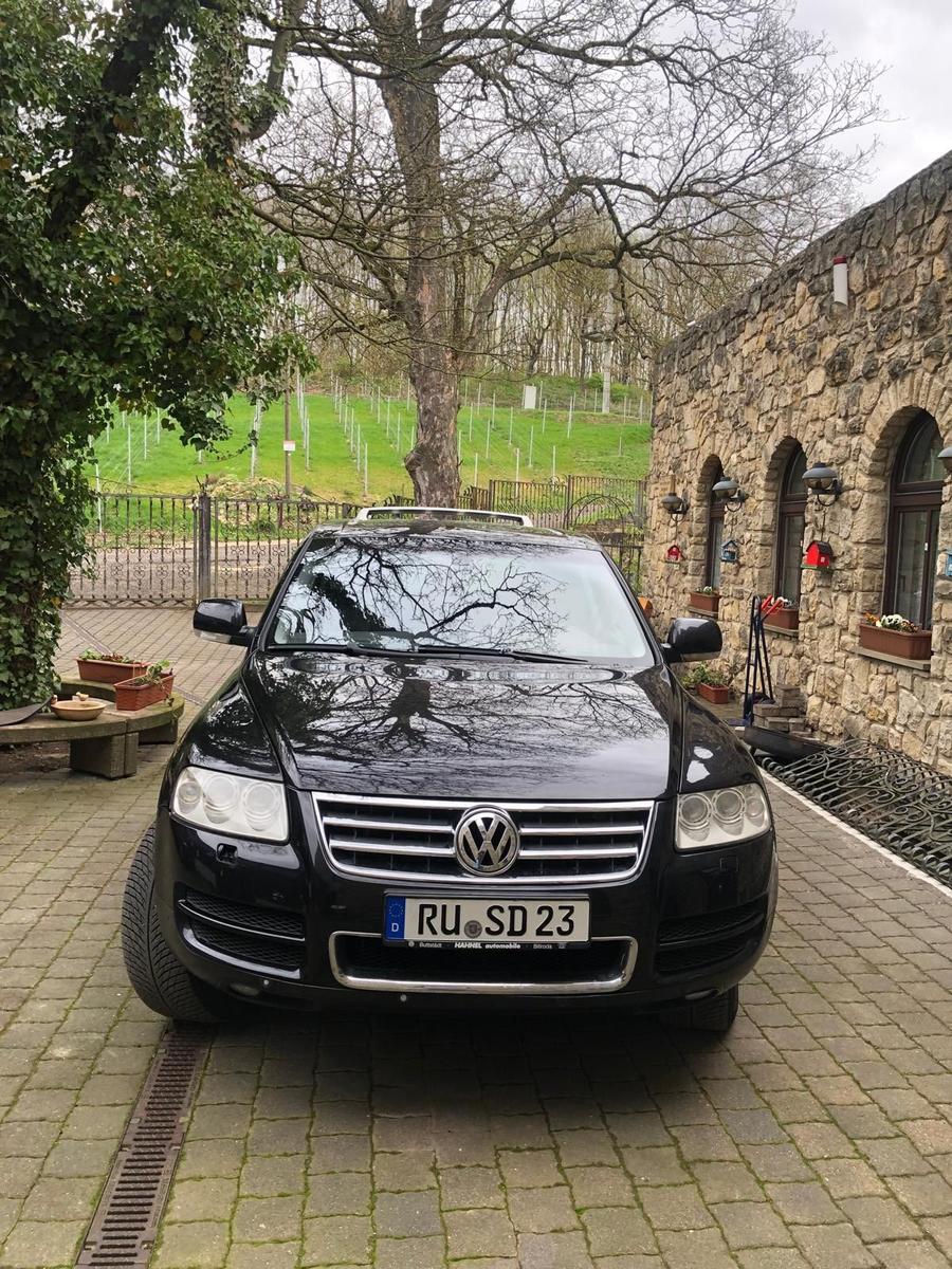 Volkswagen Touareg 2004 — photo 11