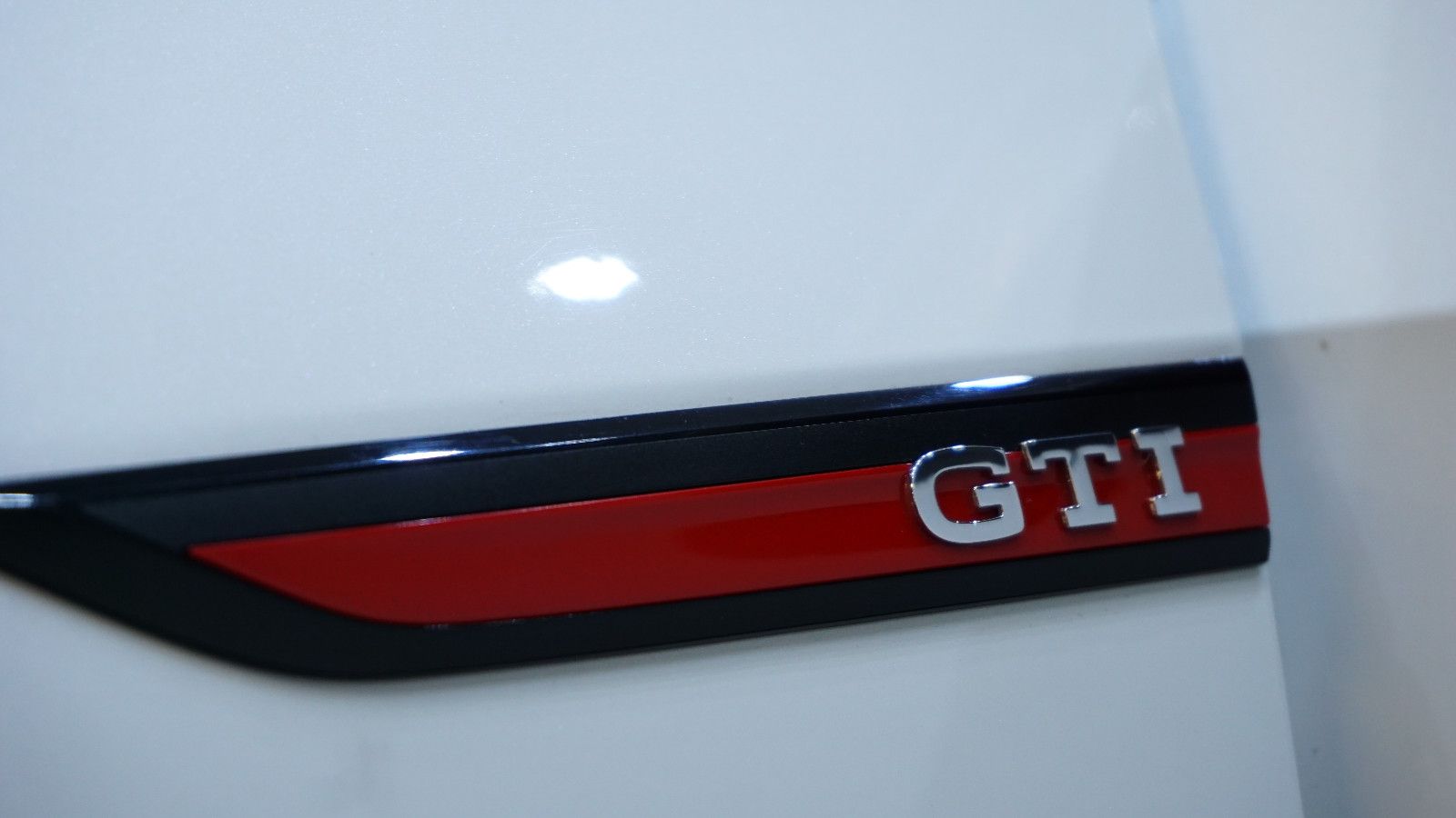 Volkswagen GTI VIII Clubsport *Oryx-Weiß Perlmutt*HarmanK* foto 18