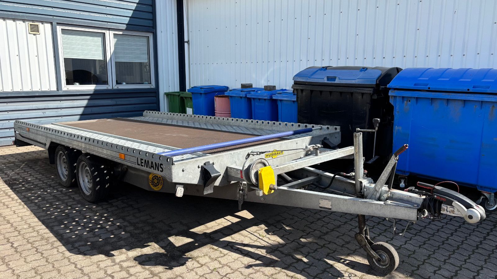 Fahrzeugabbildung Humbaur Lemans 3000