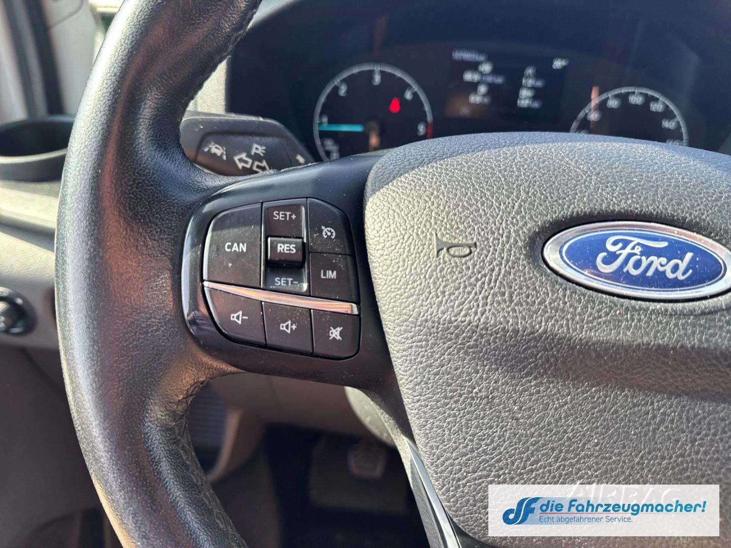 Fahrzeugabbildung Ford Transit Kasten 350 L3 Trend Apple CarPlay Androi