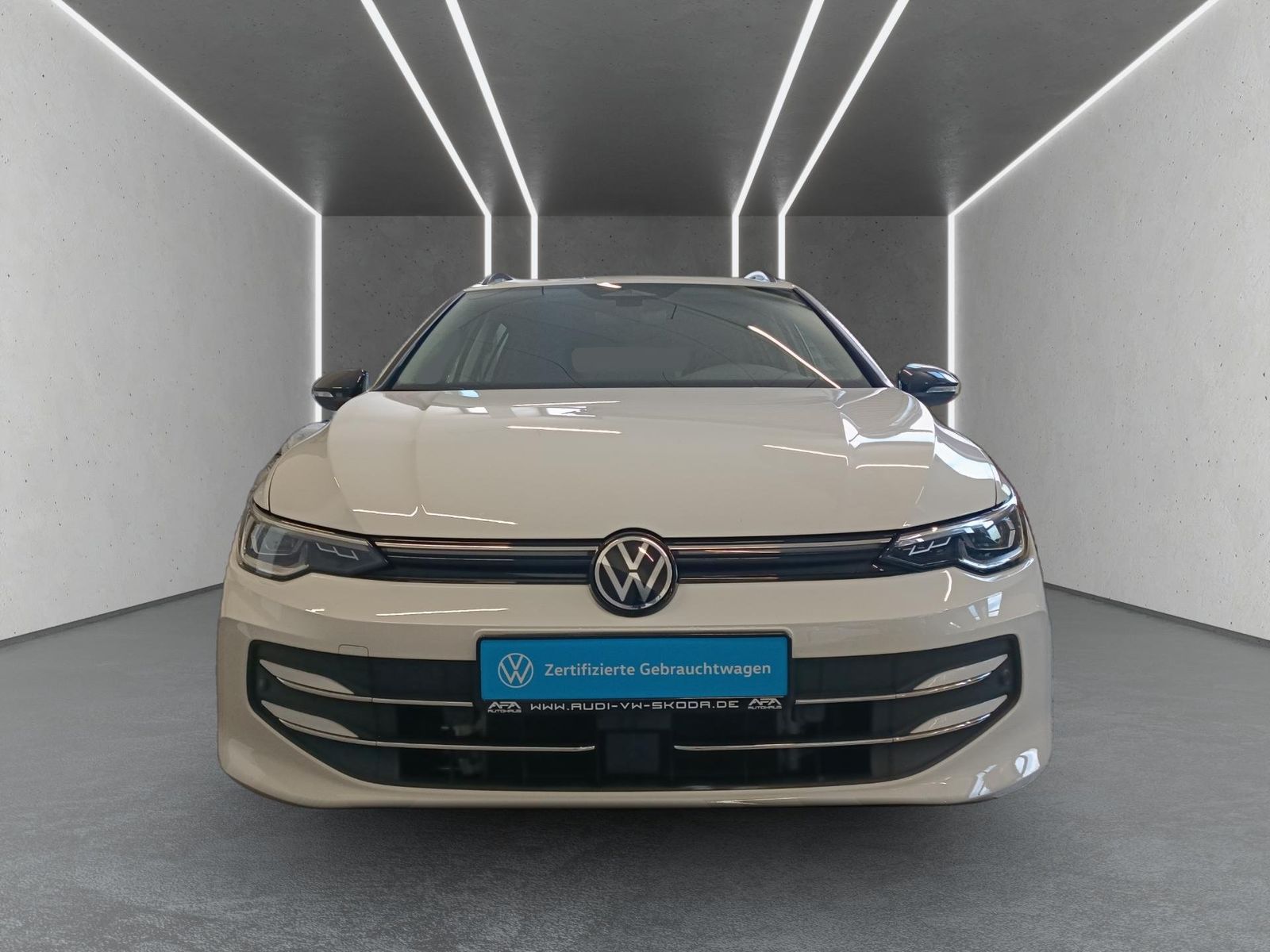 Volkswagen Golf - Bild 7