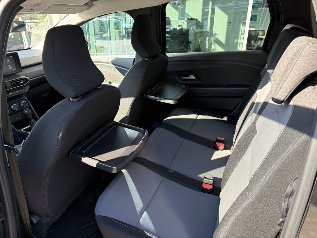DACIA Jogger - Bild 9