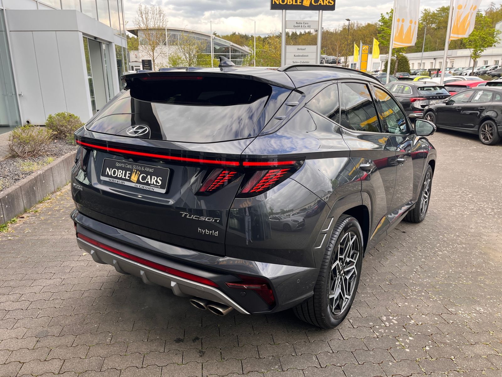 Fahrzeugabbildung Hyundai TUCSON N Line Hybrid HEV 4WD PANO 360° LED 19"