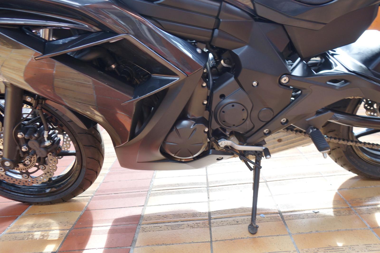 Kawasaki ER 6 F ABS+Black Edition+1.Hd+4350KM+A2 möglich