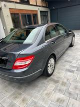 Mercedes-Benz C 180 CGI BlueEFFICIENCY ELEGANCE TÜV NEU NAVI  - Mercedes-Benz C 180: Elegance