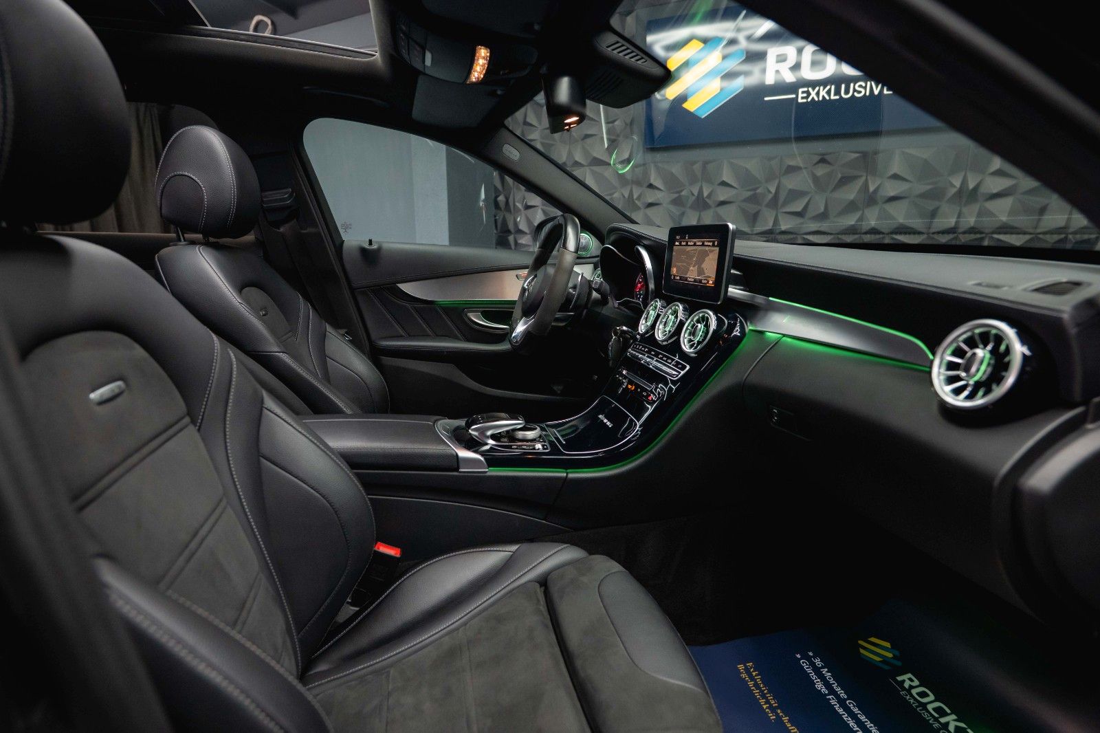 Fahrzeugabbildung Mercedes-Benz C 63 S T AMG Performance *Pano*Burmester*LED*