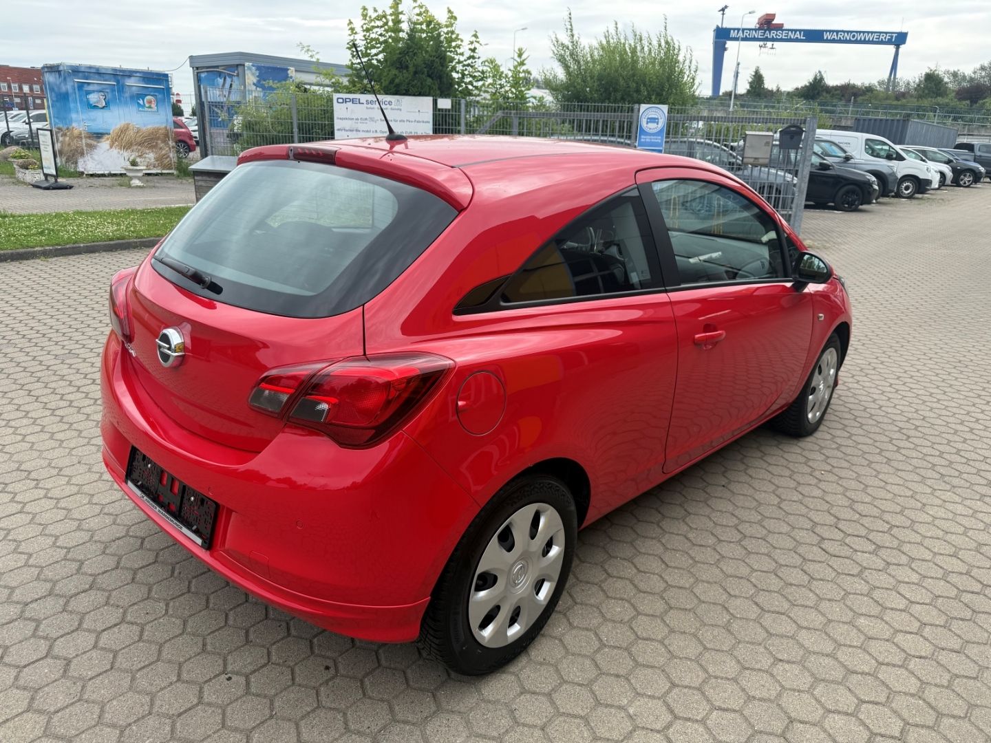 Fahrzeugabbildung Opel Corsa E Edition SHZ+LHZ+PDC