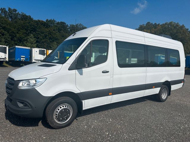 Mercedes-Benz Sprinter 517 CDI Hochdach 19 (Komfort)+1 klapp