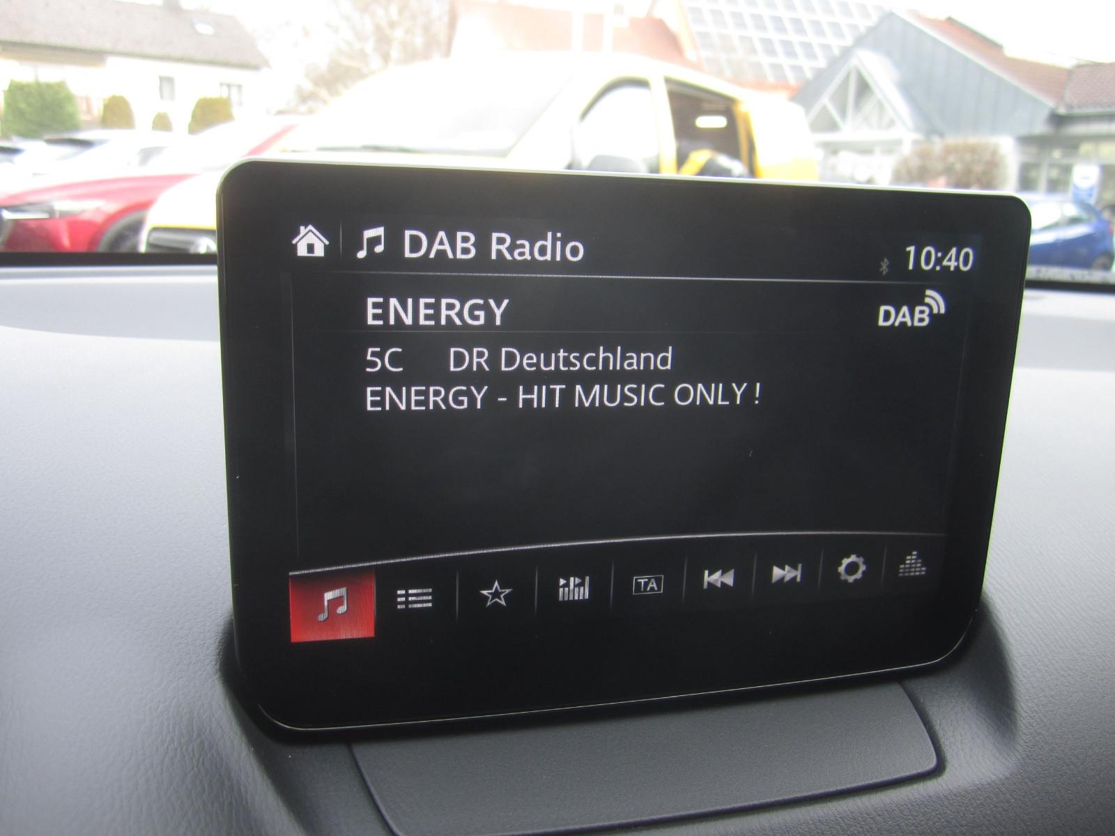 Mazda 2 SKYACTIV 75 Center-Line KLIMA/LED/NAVI/CARPLAY