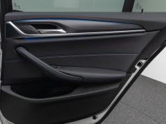 Foto Nummer 34: BMW 530e