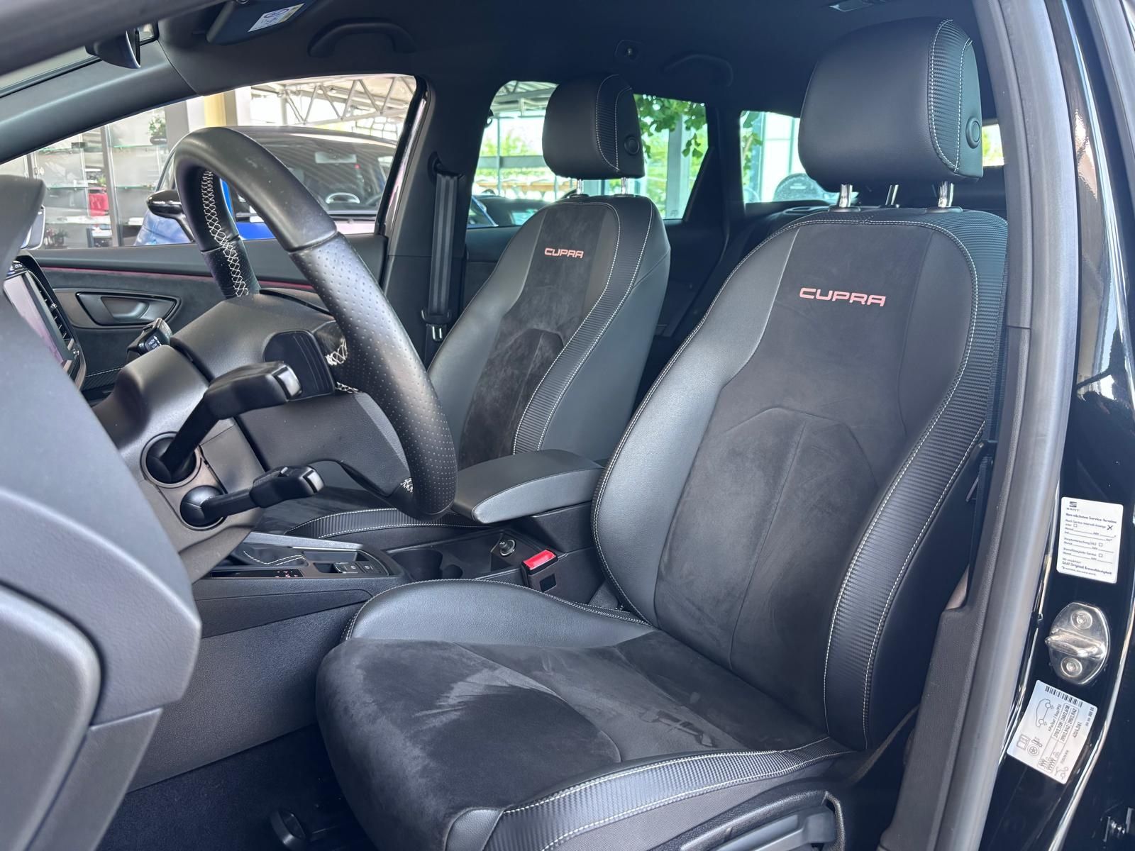 Fahrzeugabbildung SEAT Leon ST Cupra 300 Allrad KLIMA LED NAVI ALU