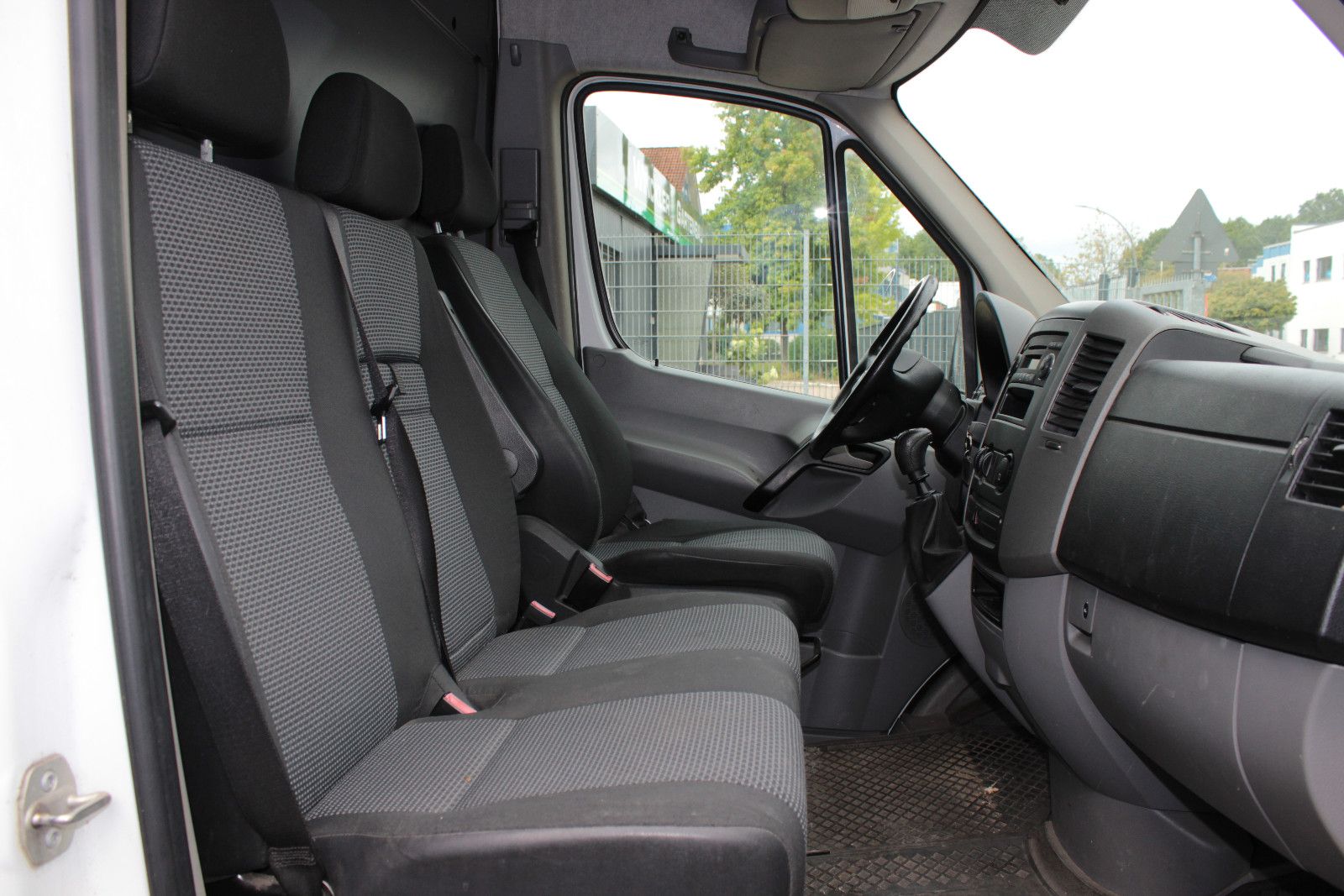 Fahrzeugabbildung Mercedes-Benz Sprinter II Kasten 210/211/213/214/216 CDI