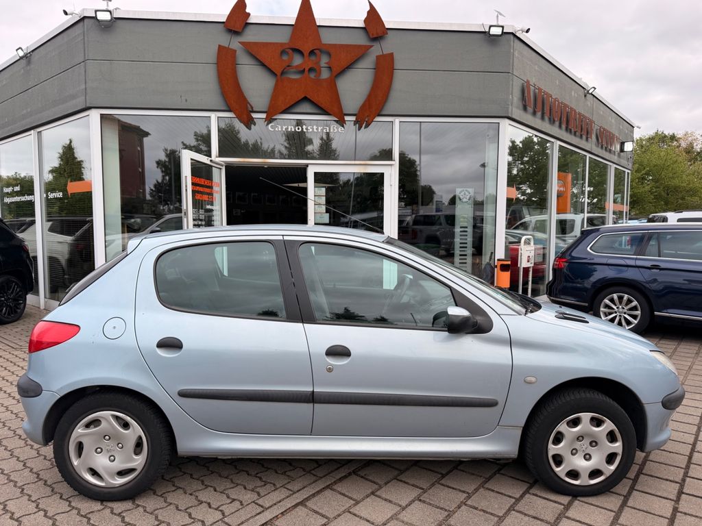 Peugeot 206