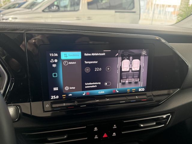 Volkswagen Caddy Maxi eHYBRID DSG STYLE LED ACC KAM 7SITZ