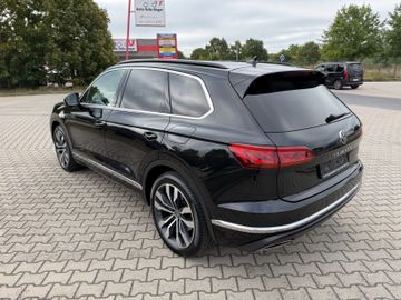 Volkswagen Touareg - 7