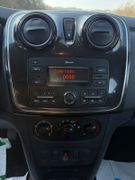 DACIA Sandero II Essentiel Bremsen & Reifen neu