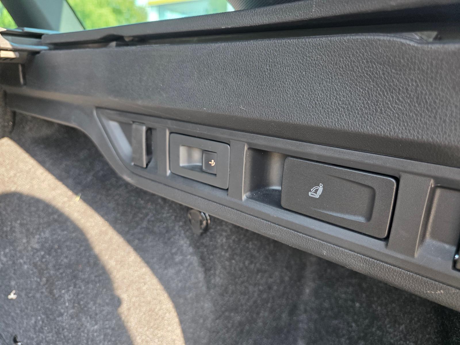 Skoda Octavia Combi RS Panorama Rückfahrkamera AHK, миниатюра 14