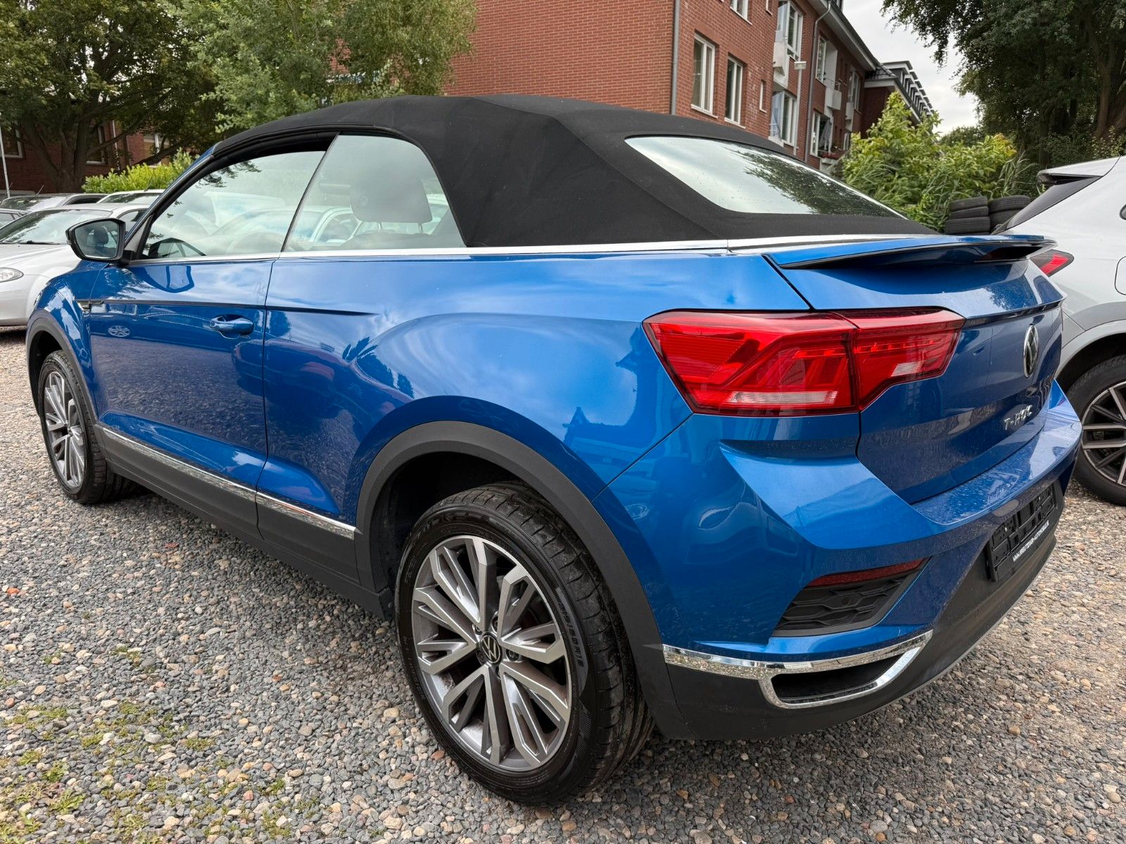 Fahrzeugabbildung Volkswagen T-Roc Cabriolet Active