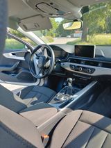 Audi A4 2.0 TFSI ultra sport. TÜV/Serv. neu. 8 Reifen - Audi A4: Reifen