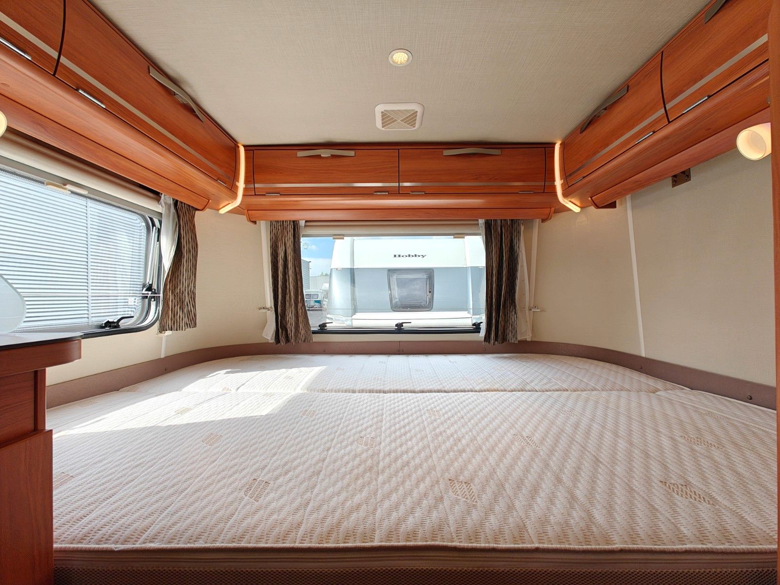 Fahrzeugabbildung HYMER / ERIBA / HYMERCAR Touring Troll 535 GT - Autark, Combi 4, TV -
