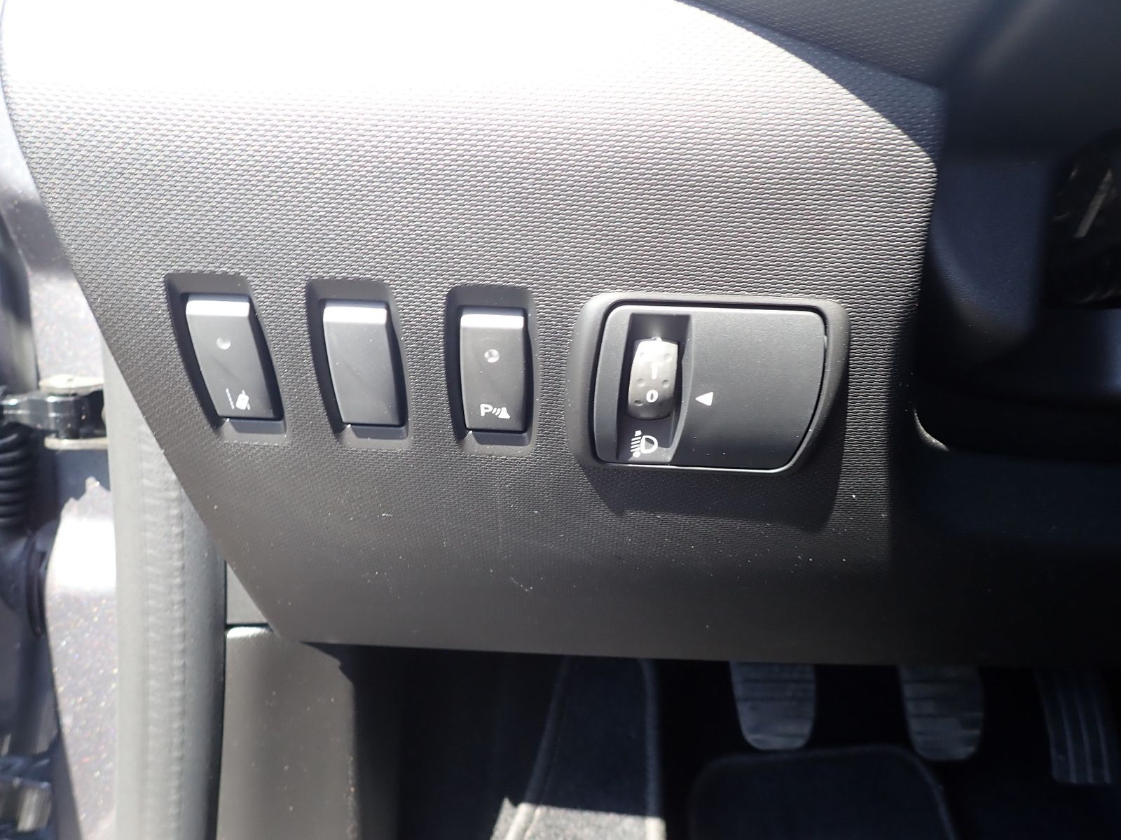 Fahrzeugabbildung Renault Twingo Equilibre SCe 65